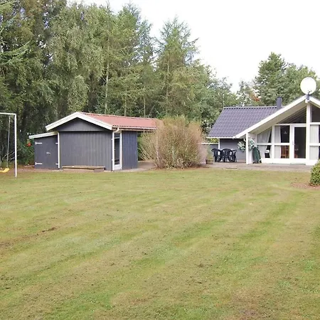 Awesome Home In Oksbol With Sauna Ferienhaus *